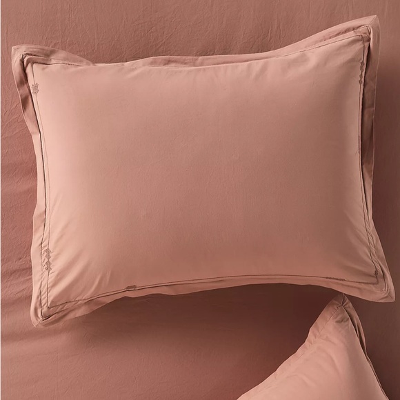 Taylor Organic Cotton Percale Embroidered Shams Set of 2 in CrimsonSTANDARD